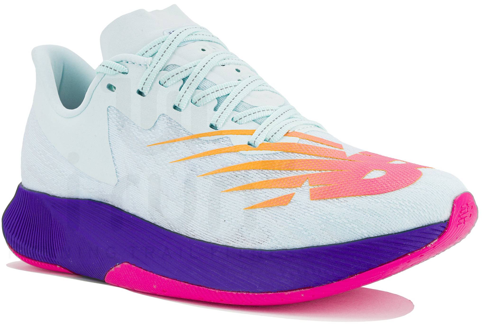 New Balance FuelCell TC