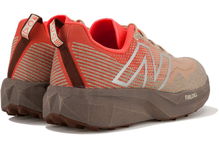 New Balance FuelCell Venym M