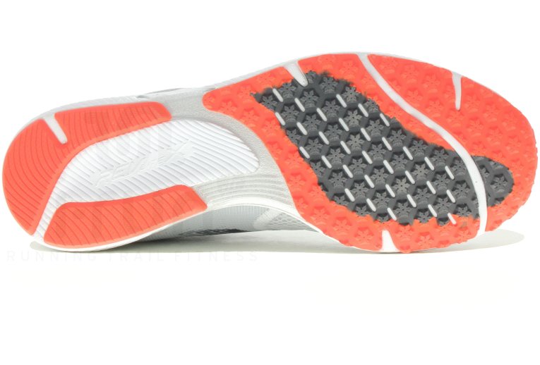 New Balance Hanzo R V3