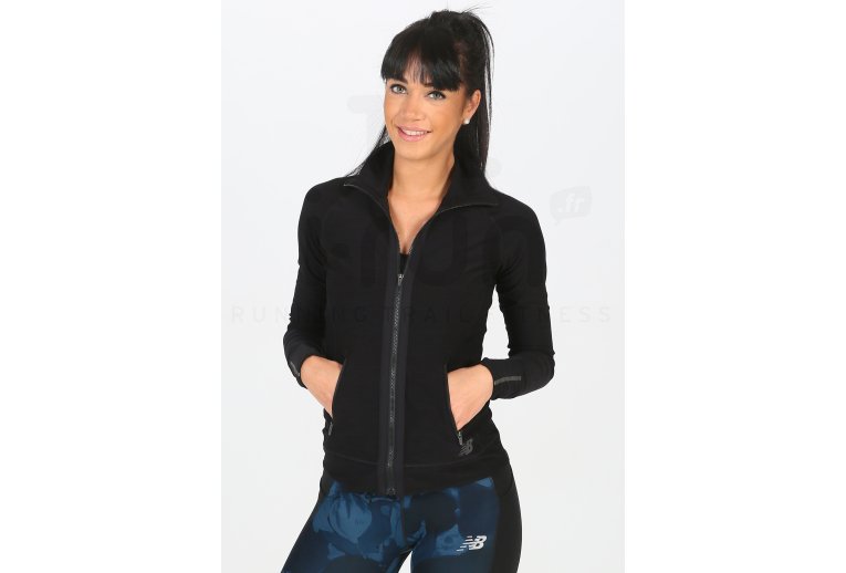New Balance Chaqueta In Transit