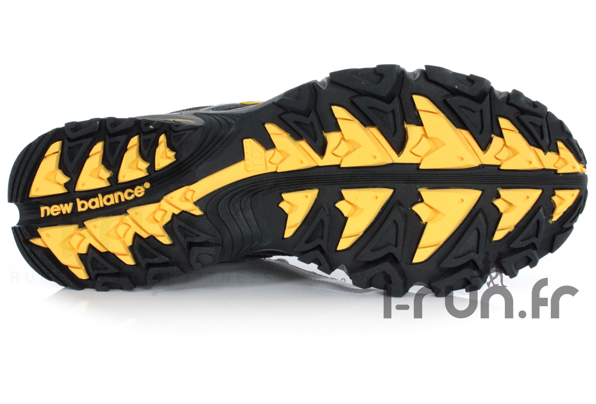 New Balance MT 810 BY 