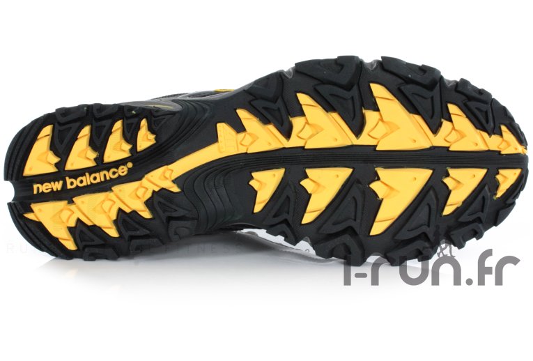 New Balance MT 810 BY 