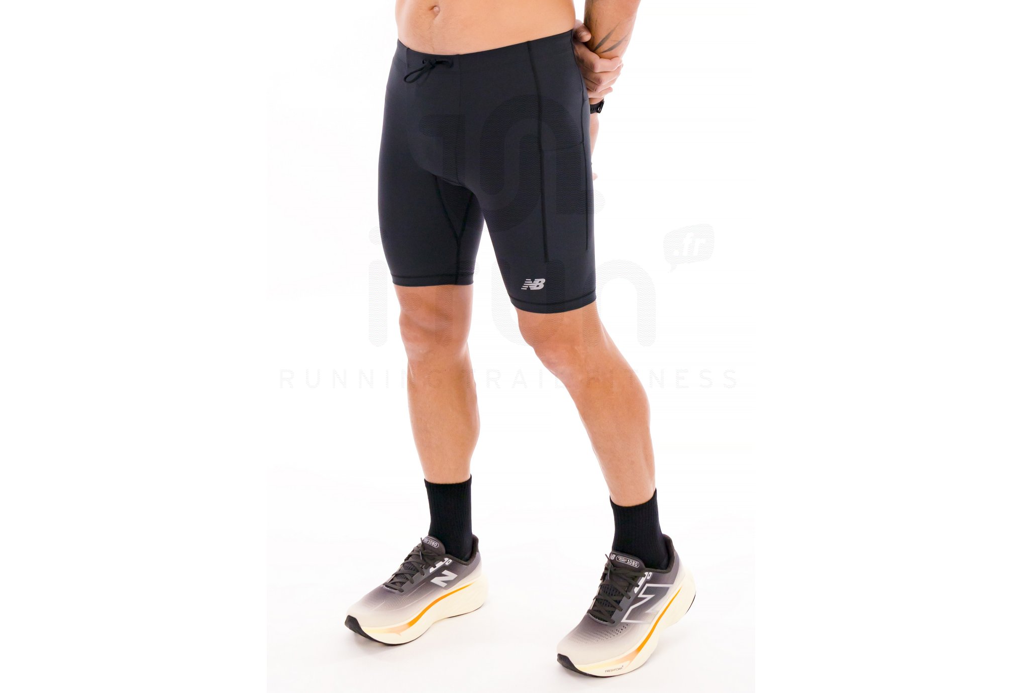 New Balance Sleek Pocket