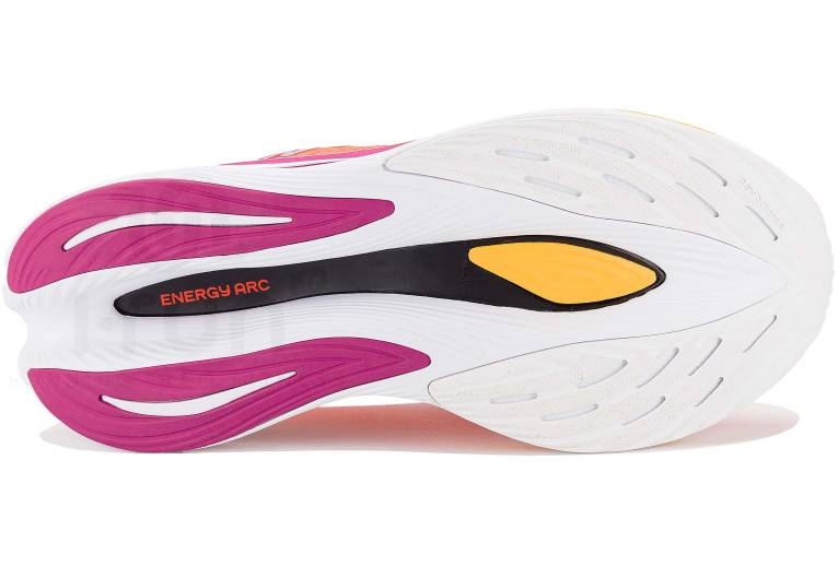 New Balance Super Comp Trainer