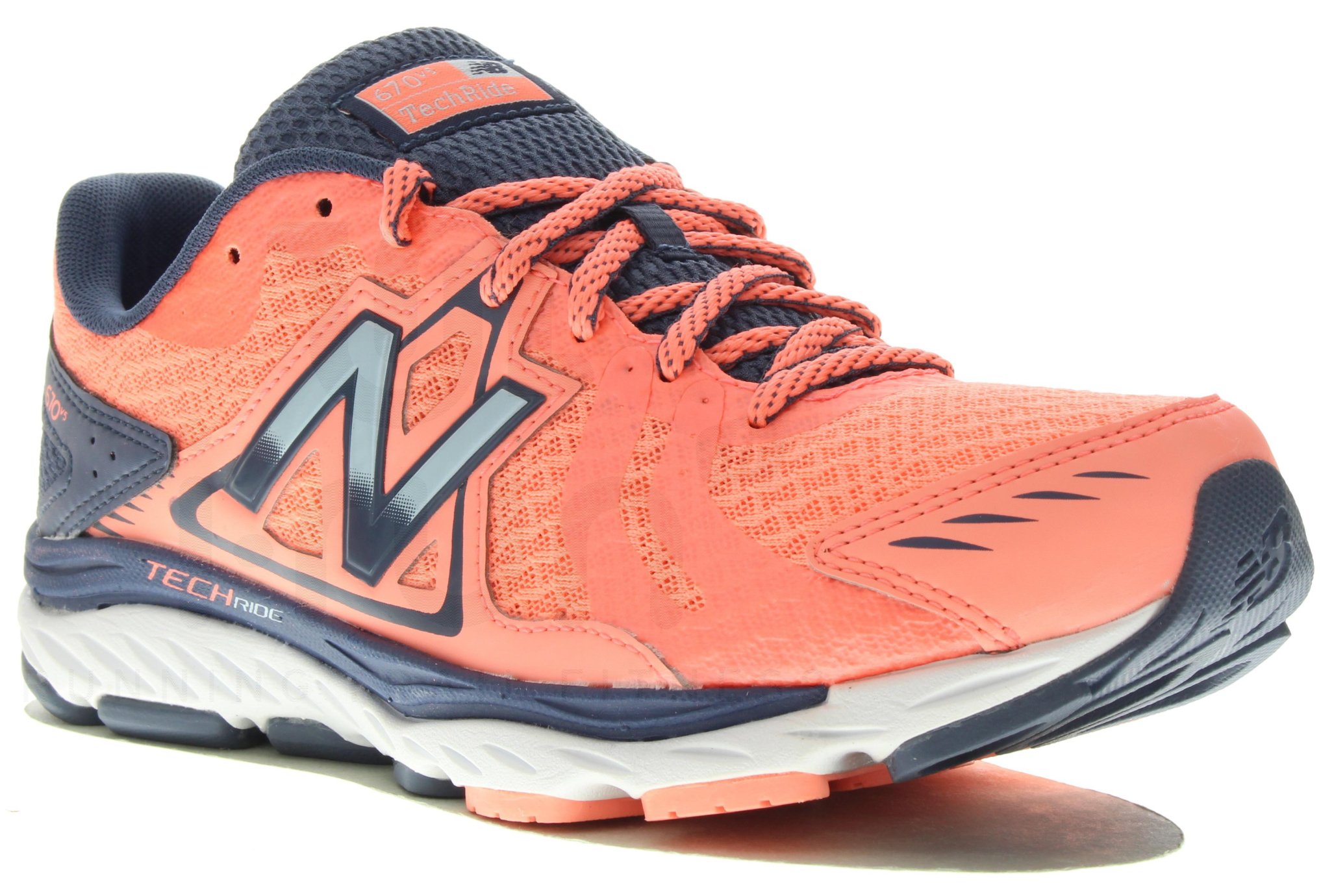New Balance 670 V5-B