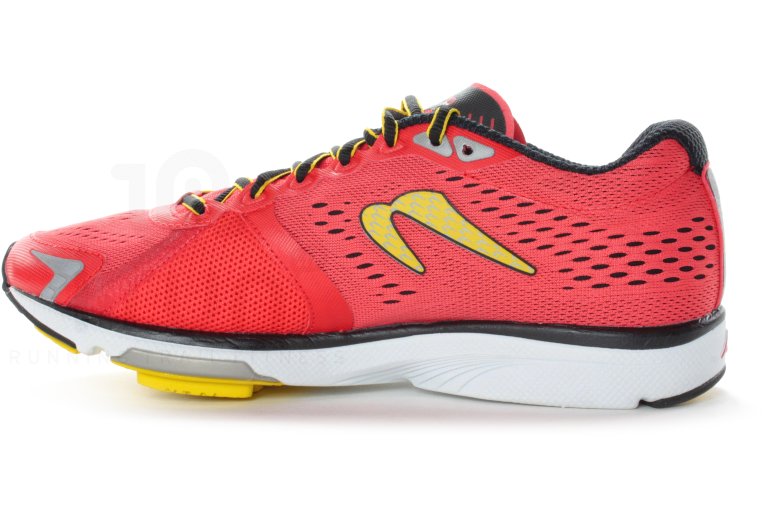 Newton Gravity IV M 