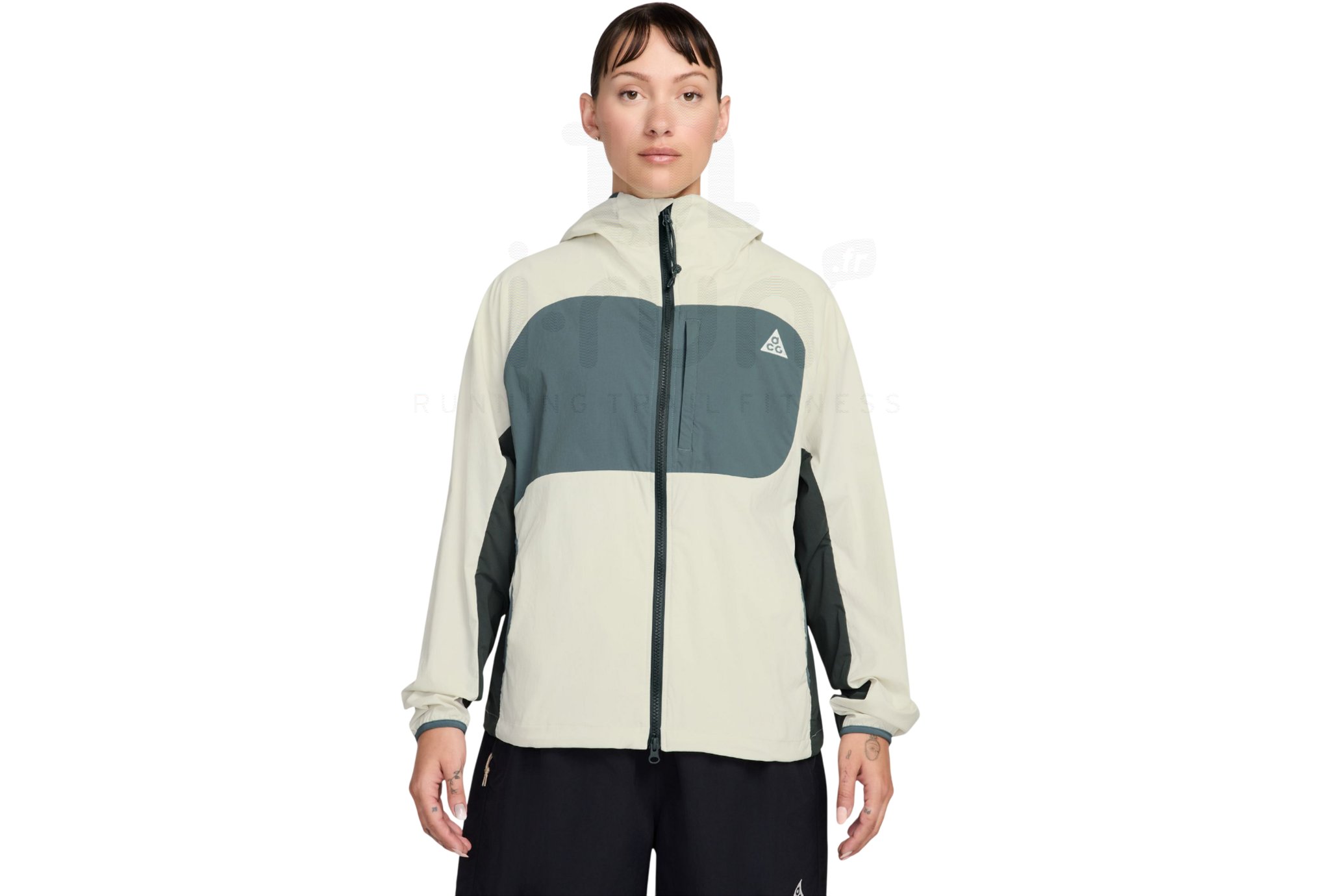 Nike ACG Five Towers