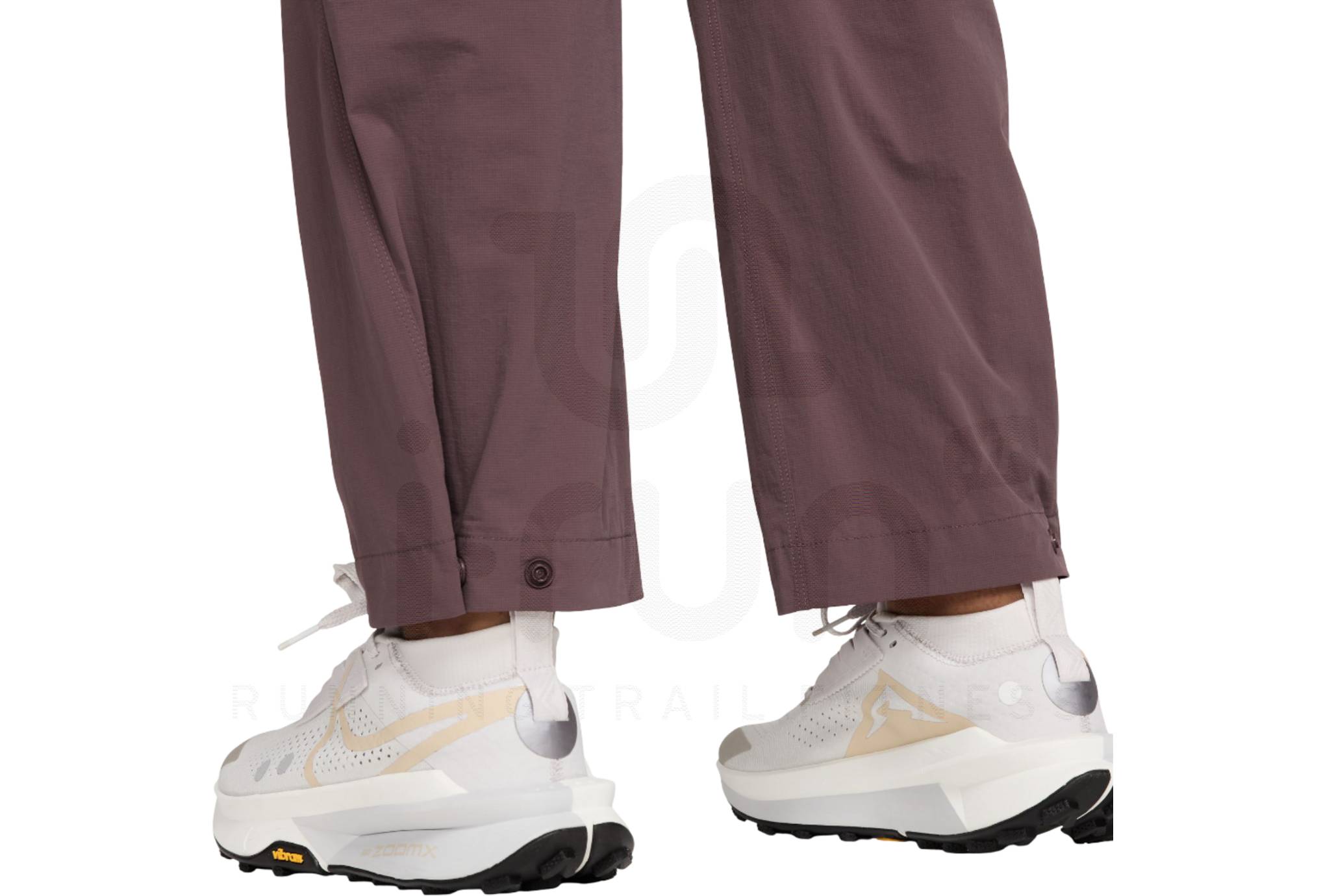 Nike ACG High Stakes