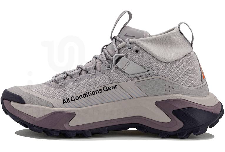 Nike ACG Zegama Hike 