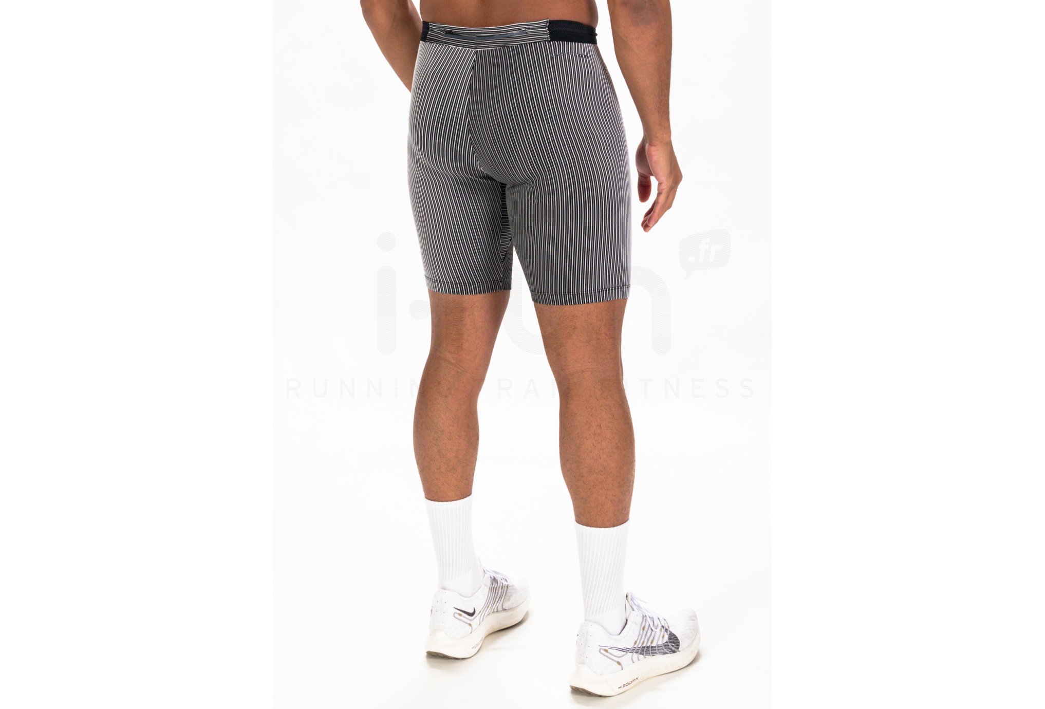 Nike pantal�n corto ADV AeroSwift