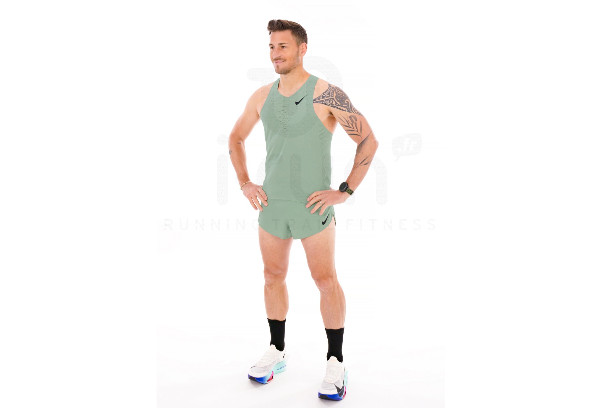 Nike Dri-Fit ADV AeroSwift M