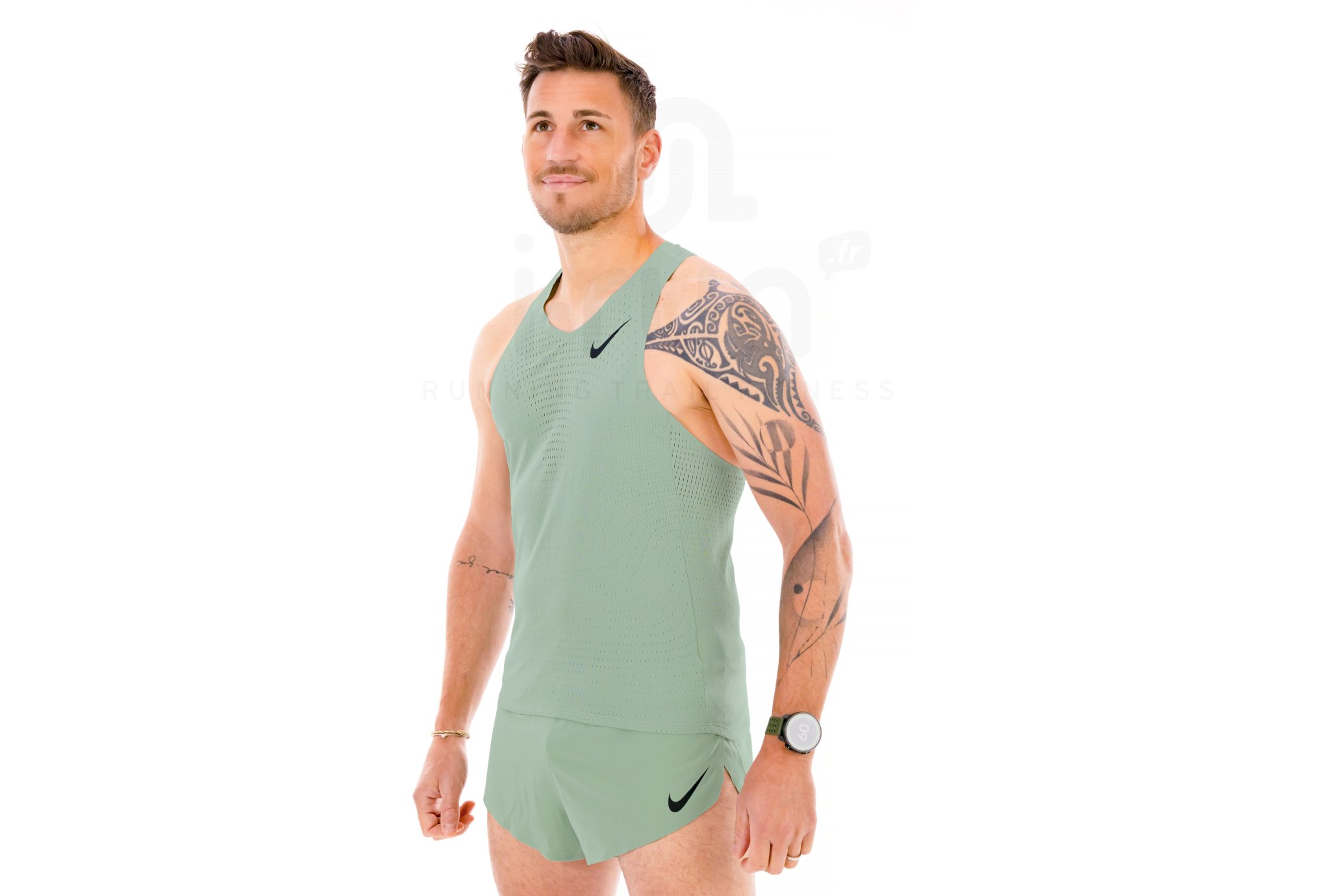 Nike Dri-Fit ADV AeroSwift M