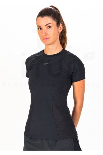 Nike ADV Run Division W 