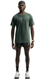 Nike Aero-FIT Stride