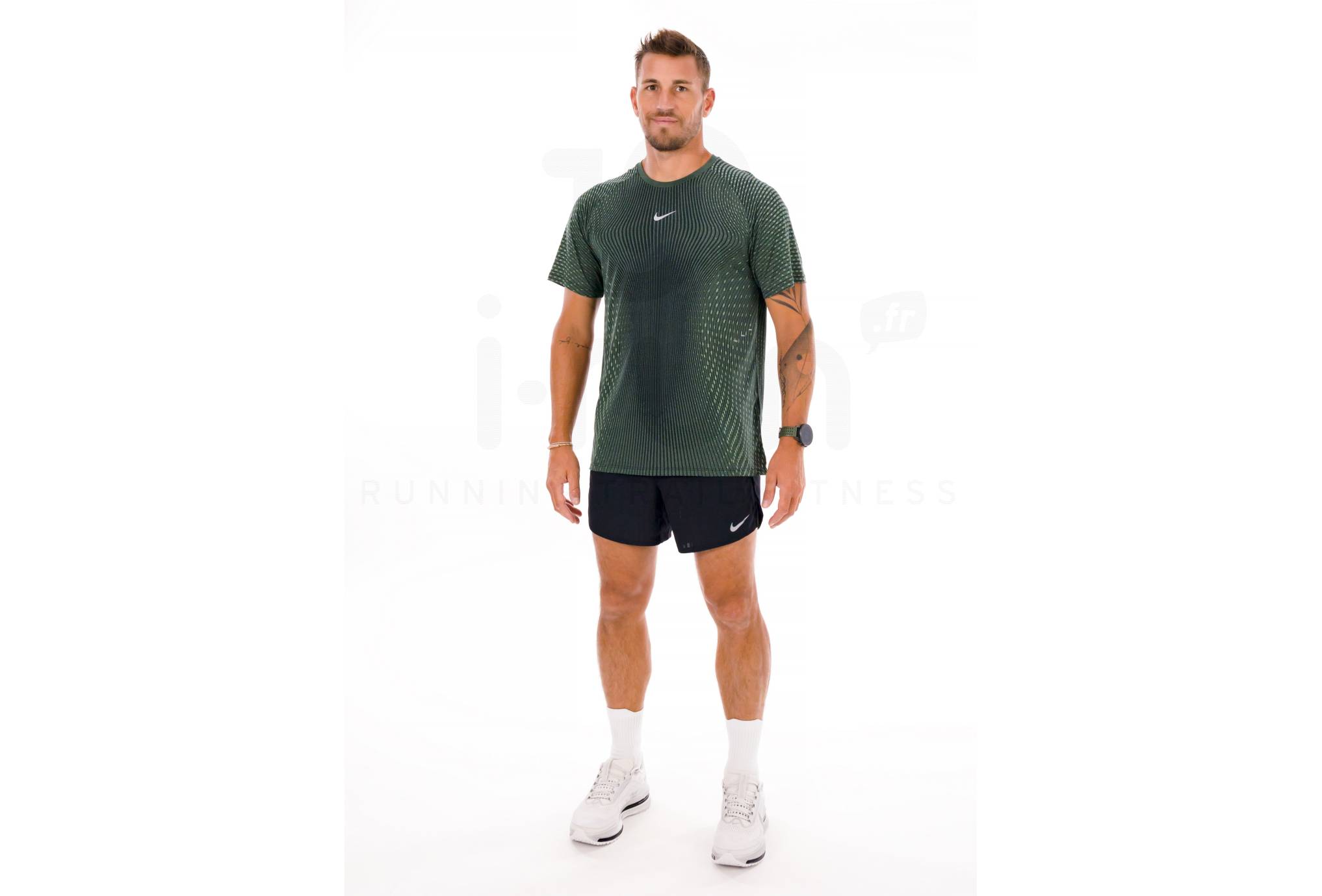 Nike Aero-FIT Stride
