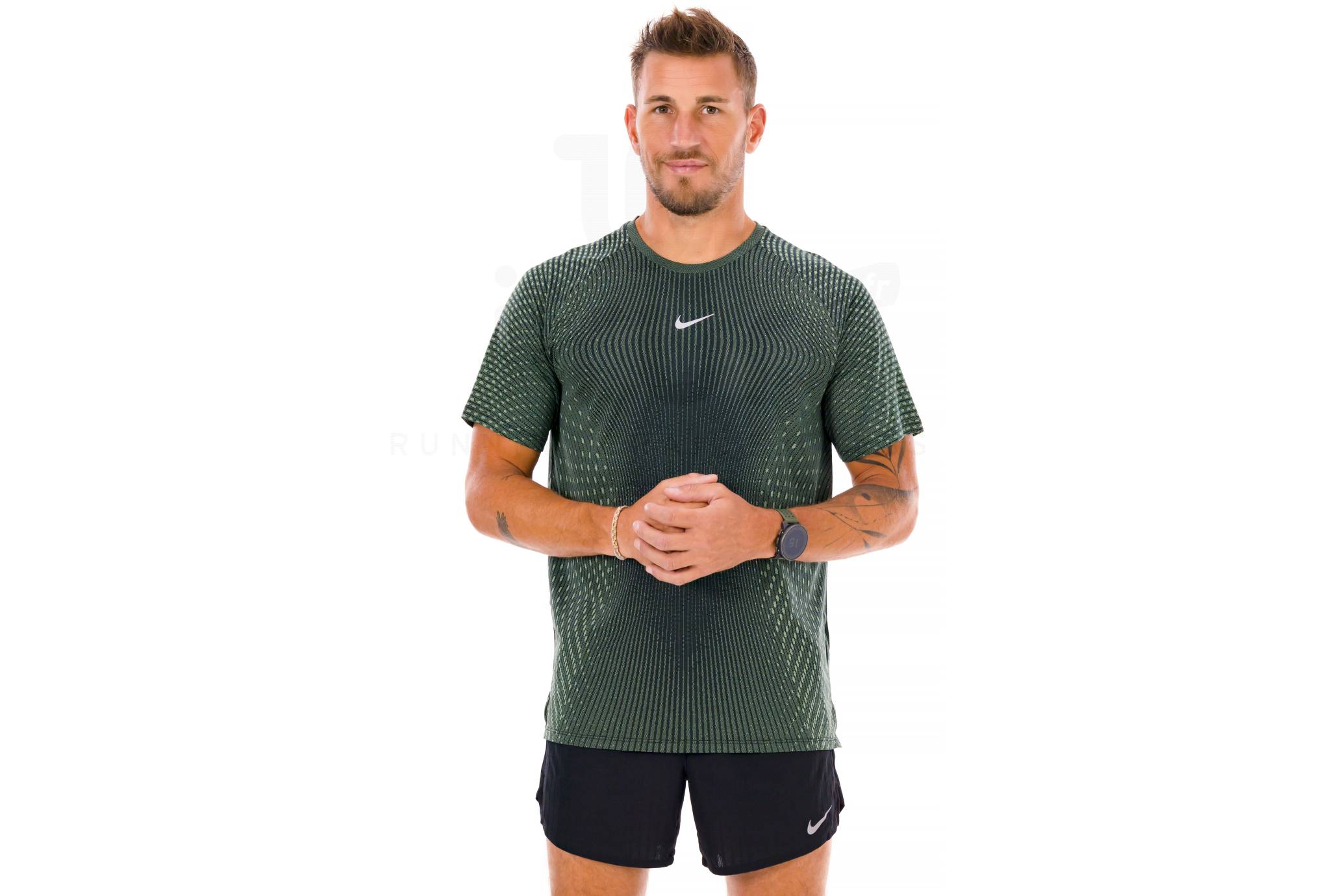 Nike Aero-FIT Stride