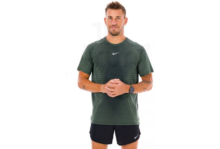 Nike Aero-FIT Stride