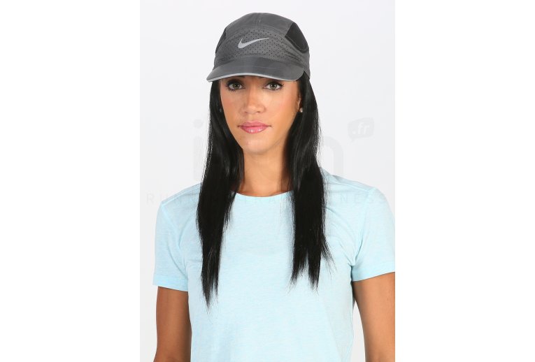 Nike Aerobill Tailwind 