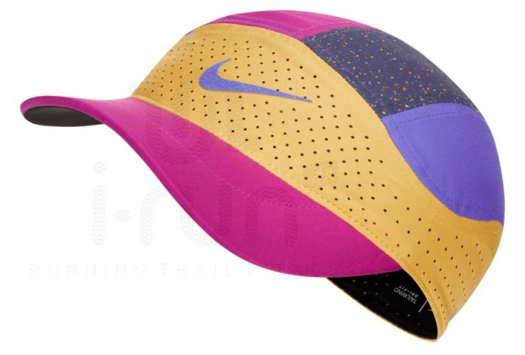 Nike Aerobill Tailwind 