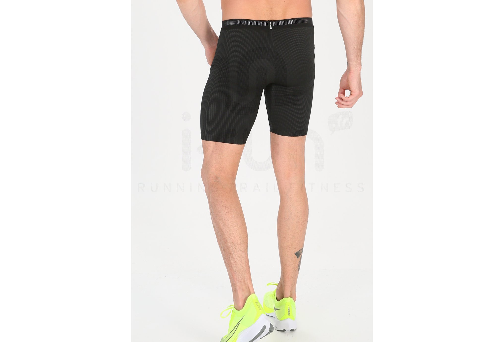 Nike mallas cortas AeroSwift