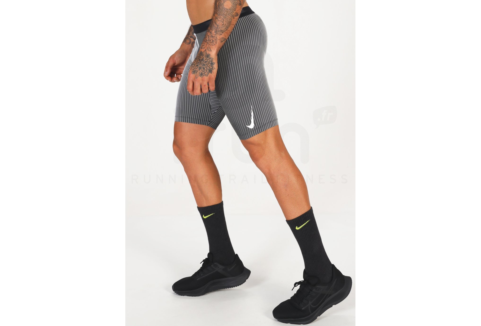 Nike AeroSwift Herren