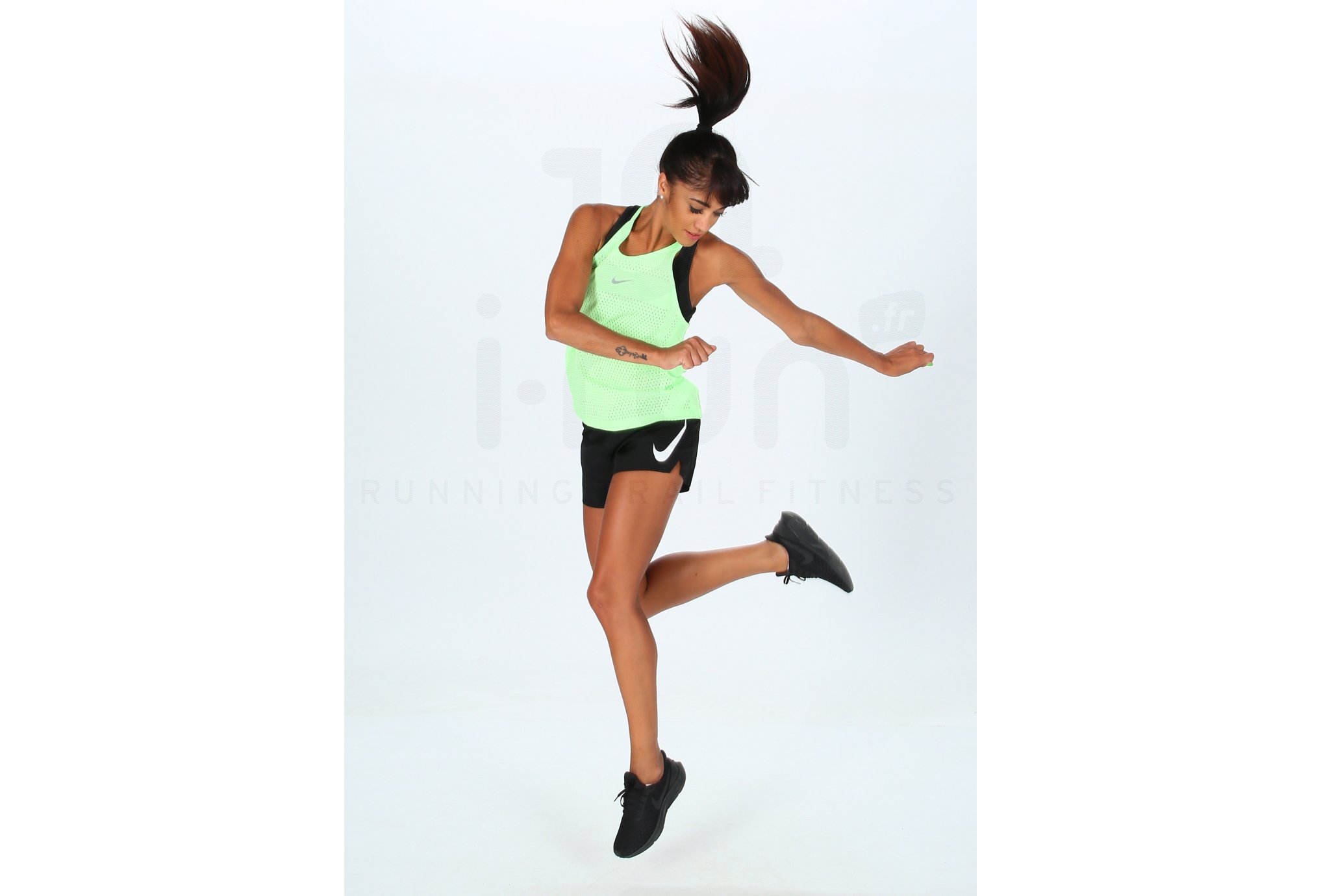 Nike camiseta de tirantes Aeroswift TechKnit Cool