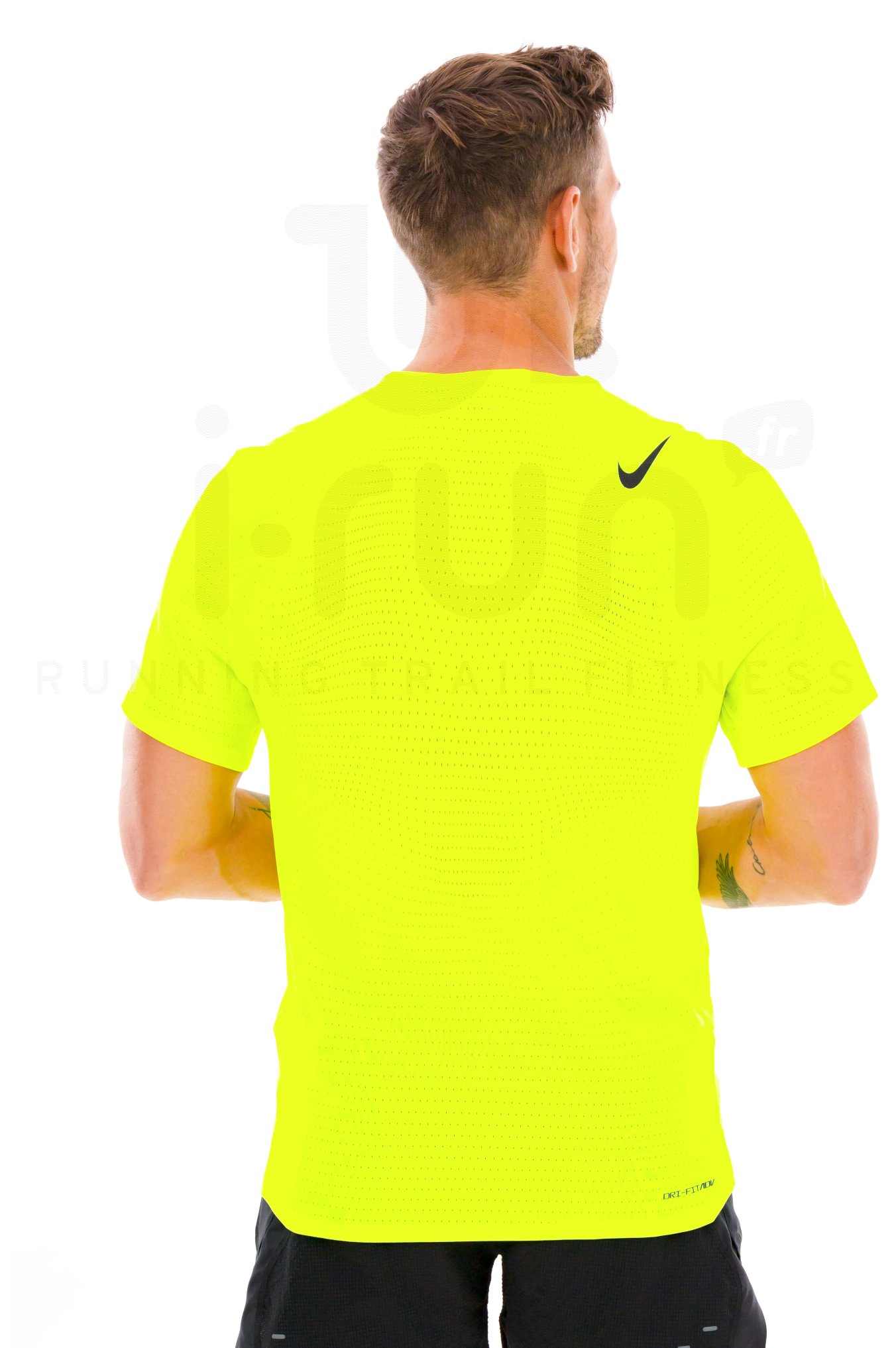 Nike AeroSwift 