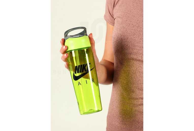 Nike Air Max 700mL 