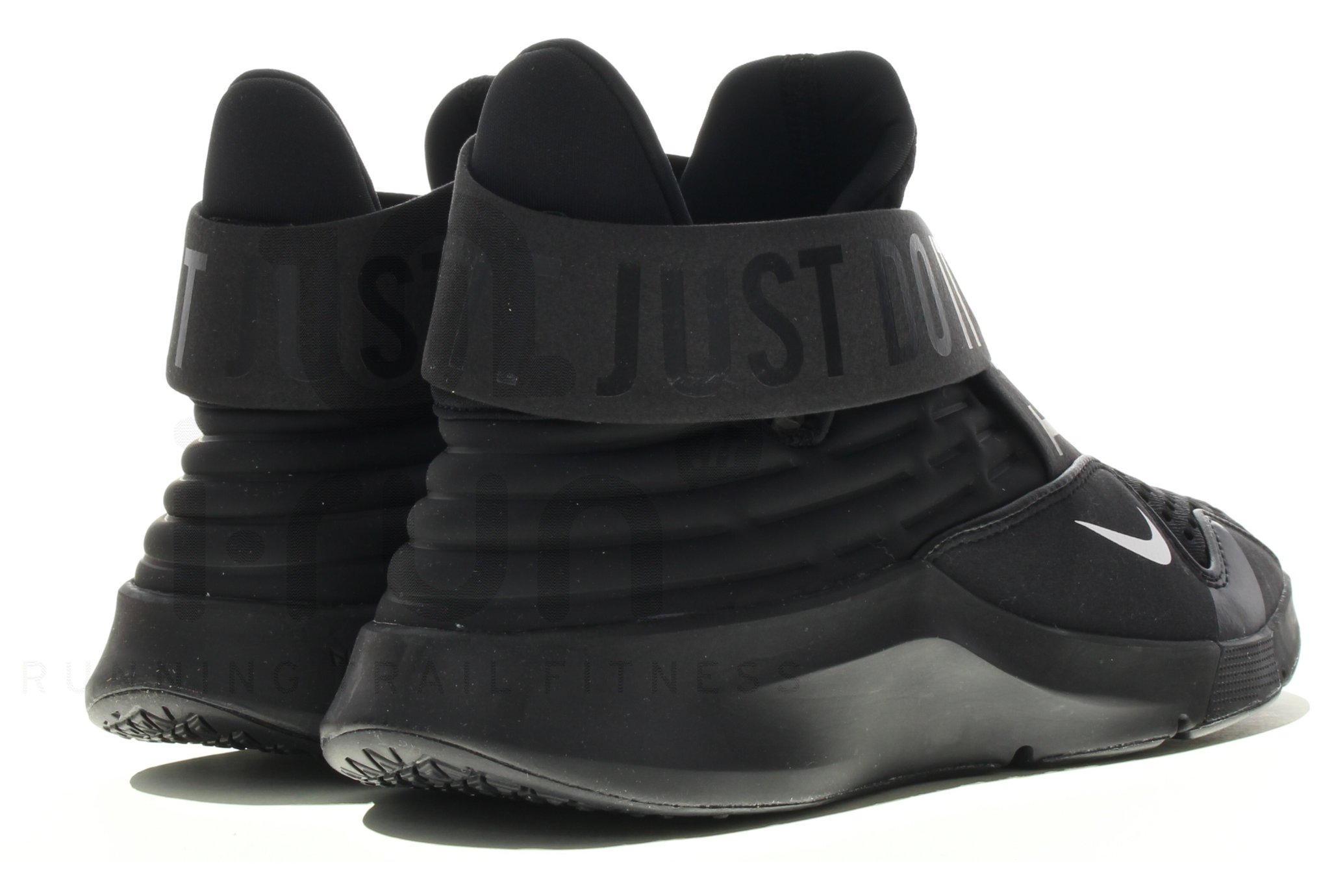 Nike Air Zoom Elevate 2