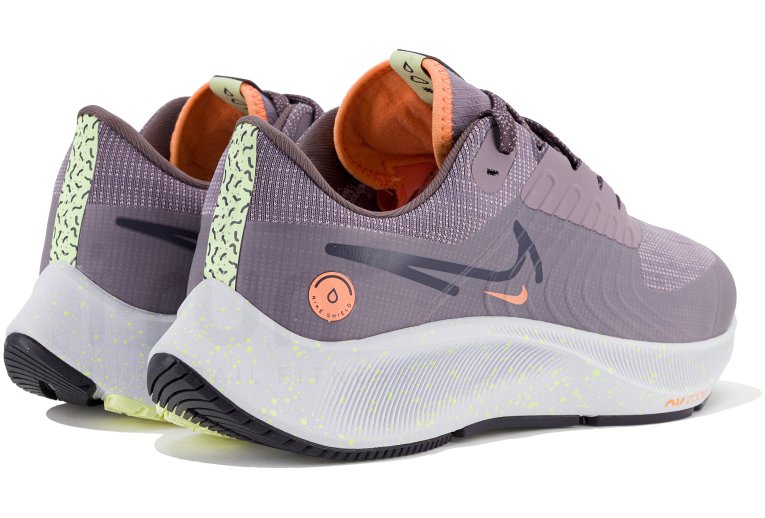 Nike Air Zoom Pegasus 38 Shield
