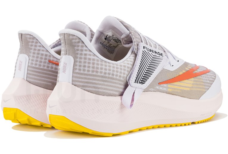 Nike Air Zoom Pegasus 39 FlyEase W 