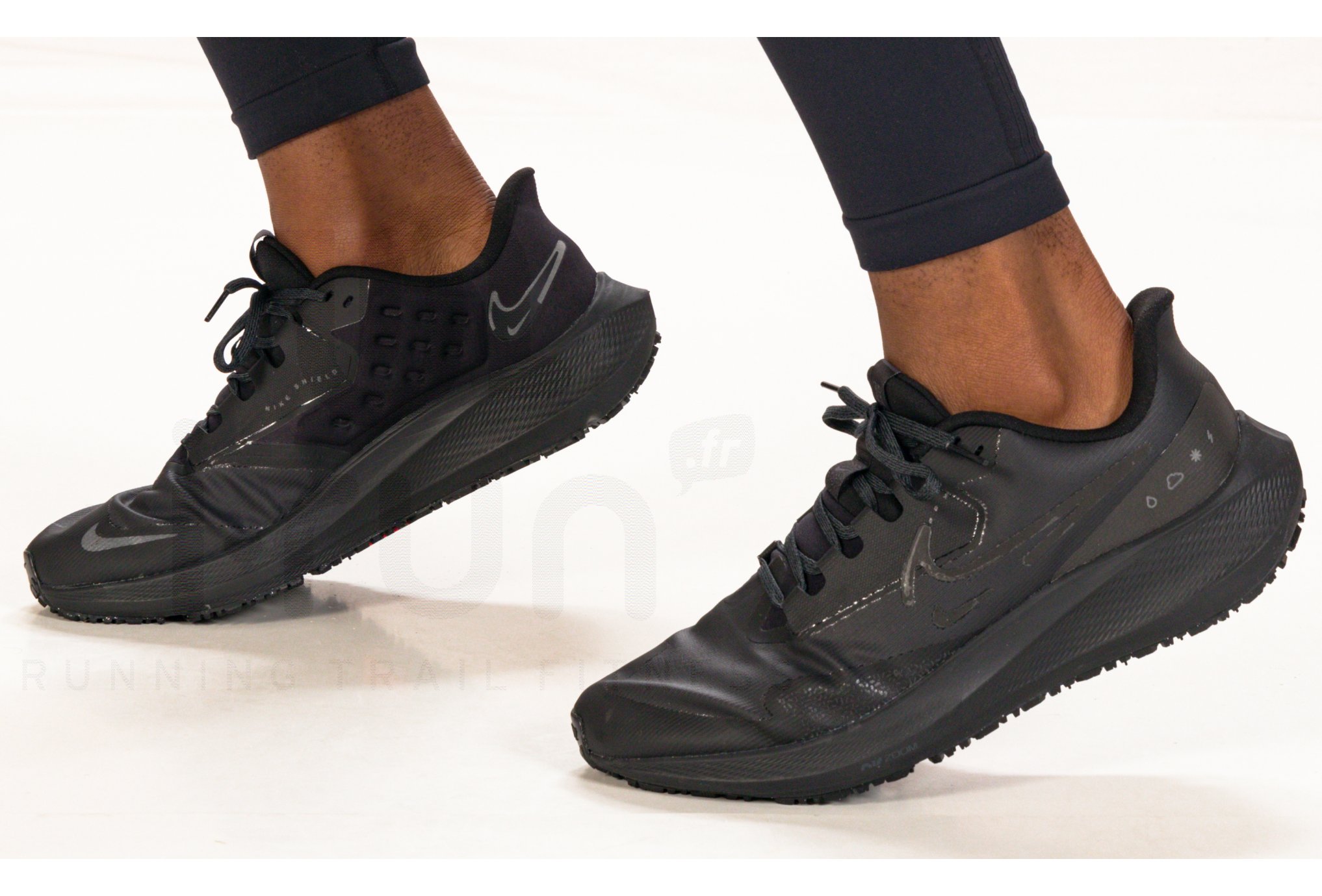 Nike Air Zoom Pegasus 39 Shield Herren