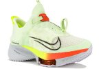 Nike Air Zoom Tempo Next% FlyEase