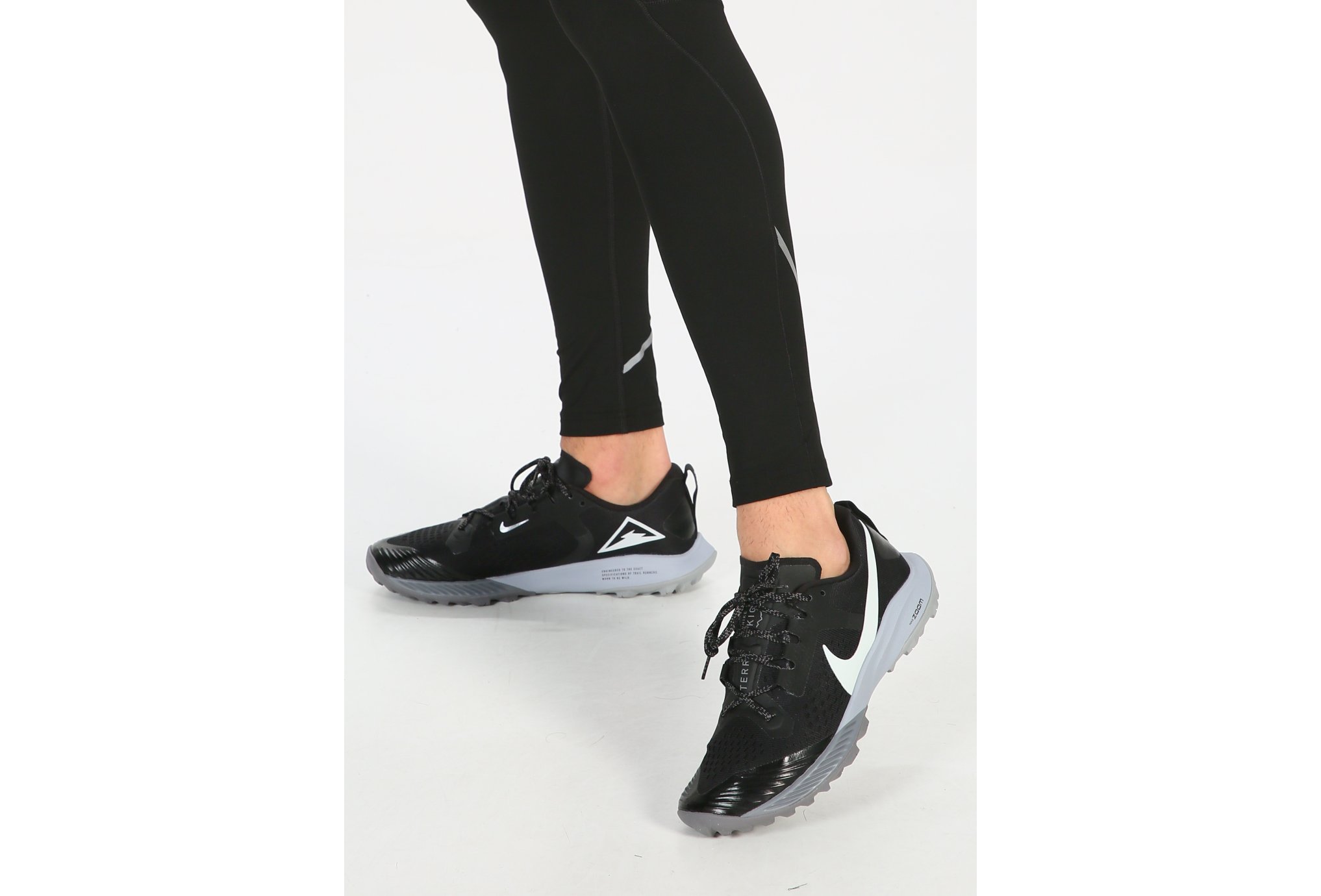 Nike Air Zoom Terra Kiger 5
