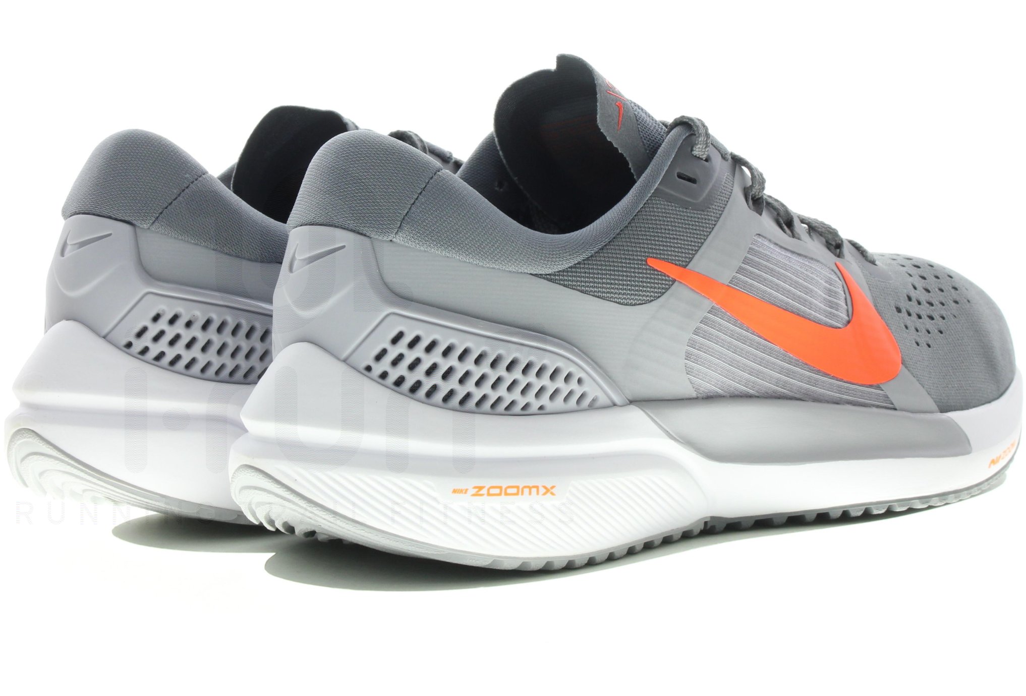 Nike Air Zoom Vomero 15