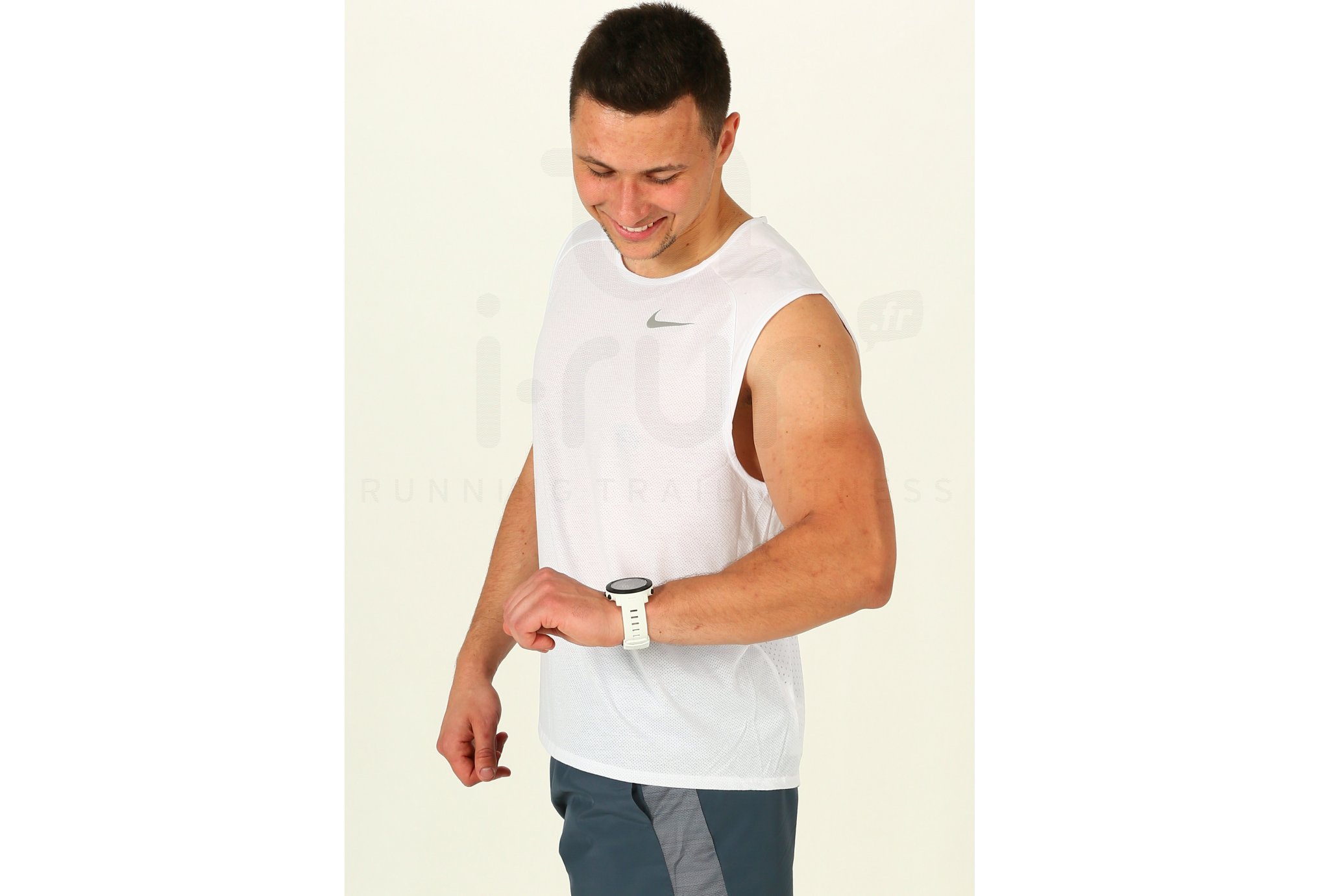 Nike Camiseta sin manga Breathe Rise 365