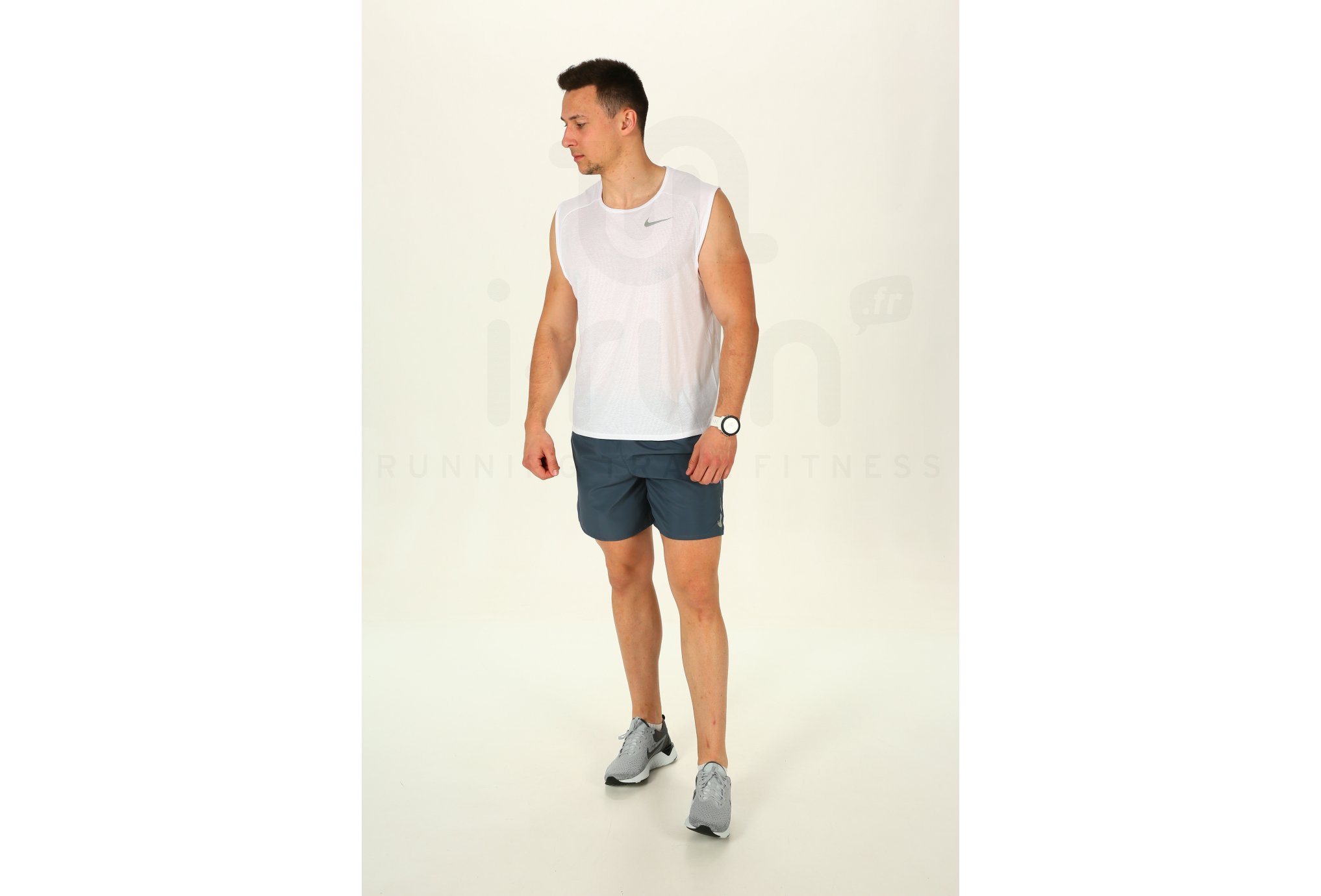 Nike Camiseta sin manga Breathe Rise 365