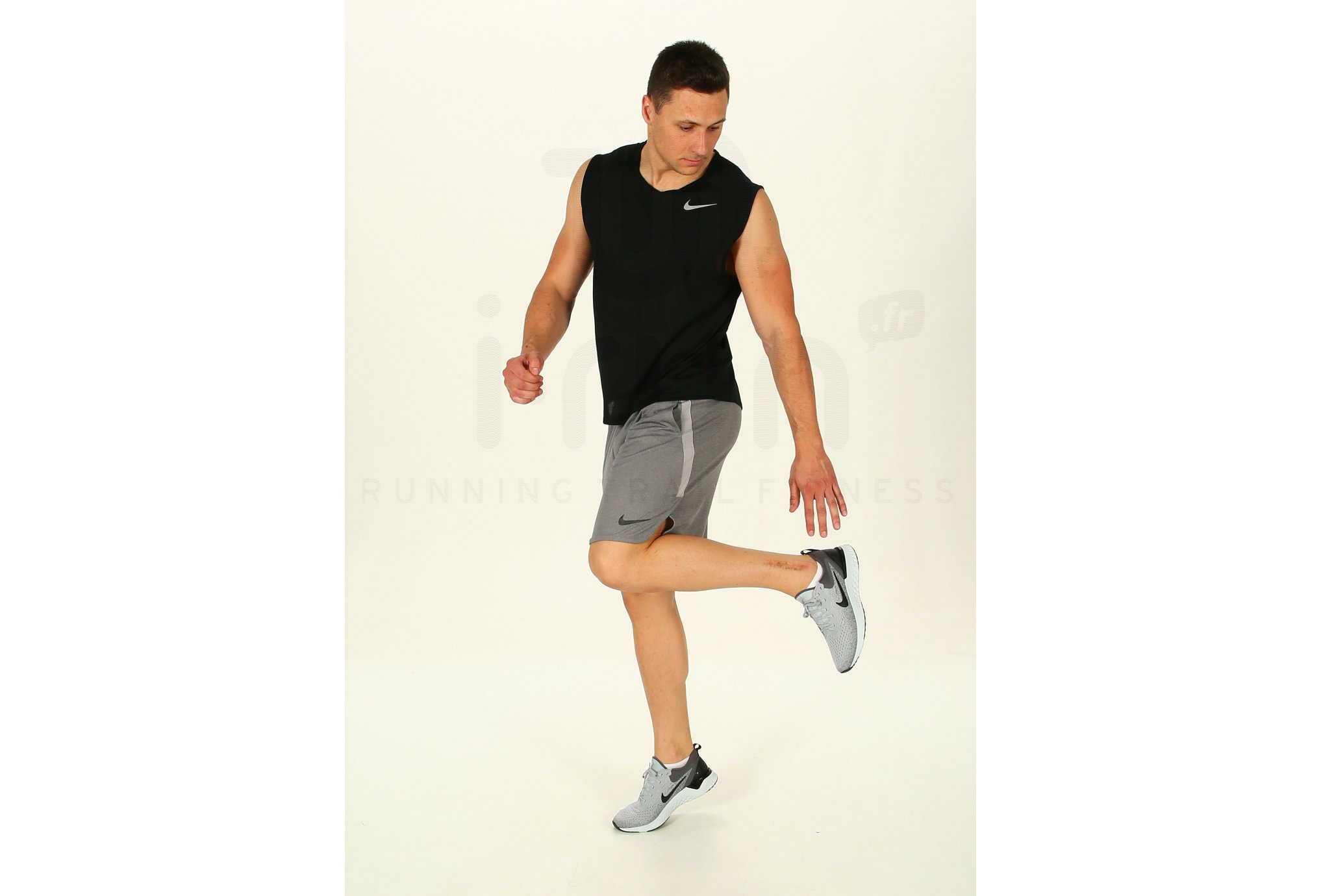 Nike Camiseta sin manga Breathe Rise 365