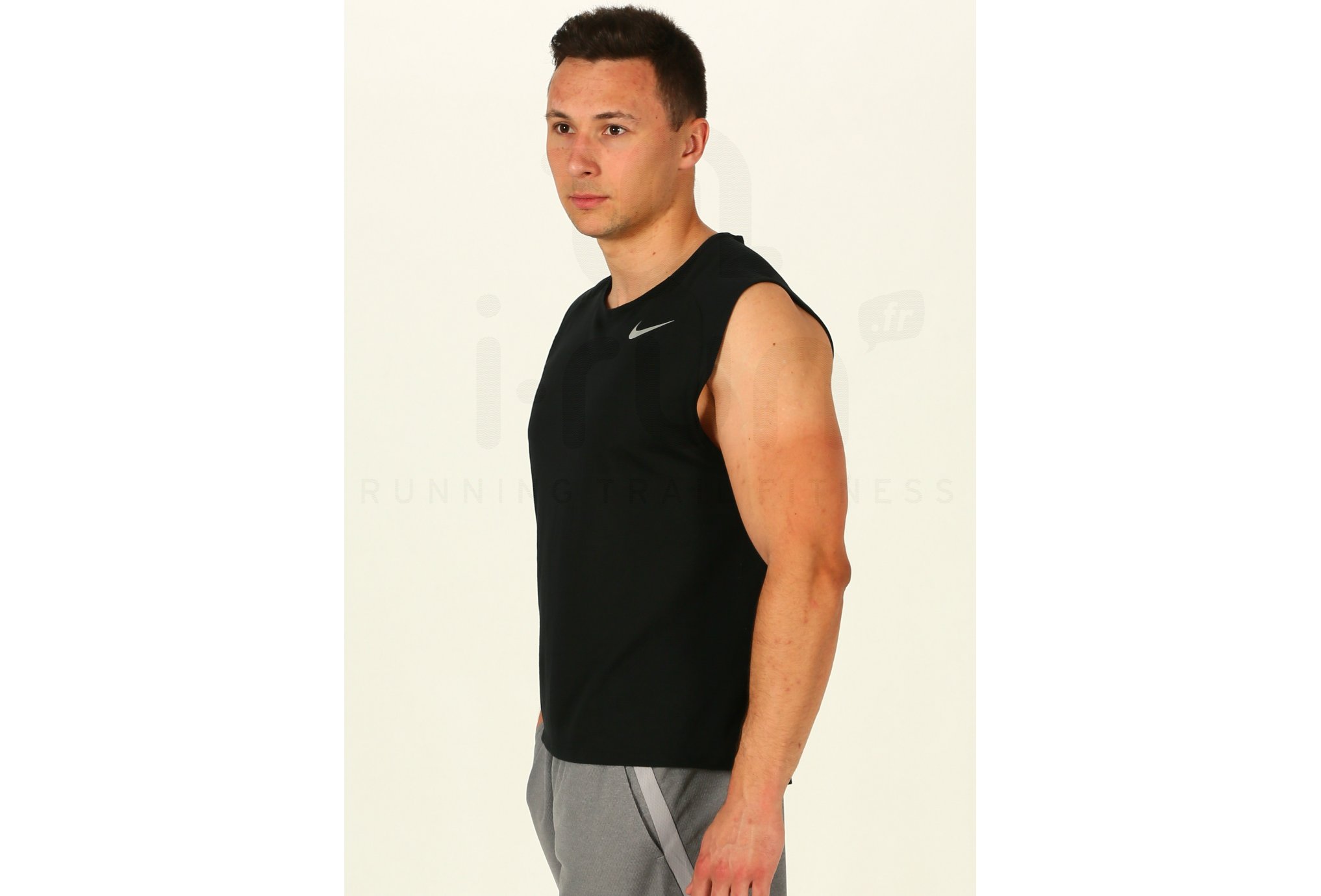 Nike Camiseta sin manga Breathe Rise 365