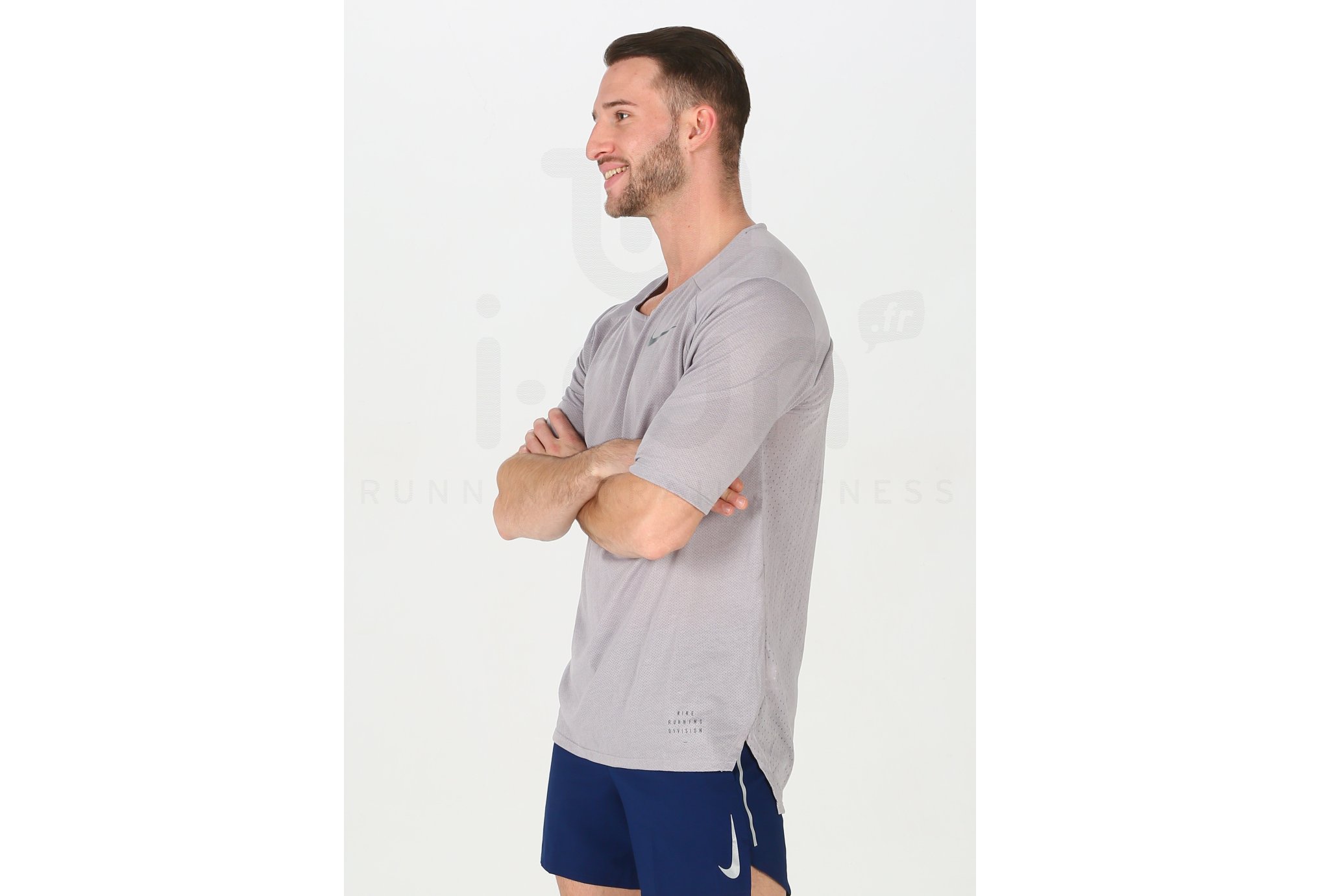 Nike Camiseta manga corta Breathe Rise 365