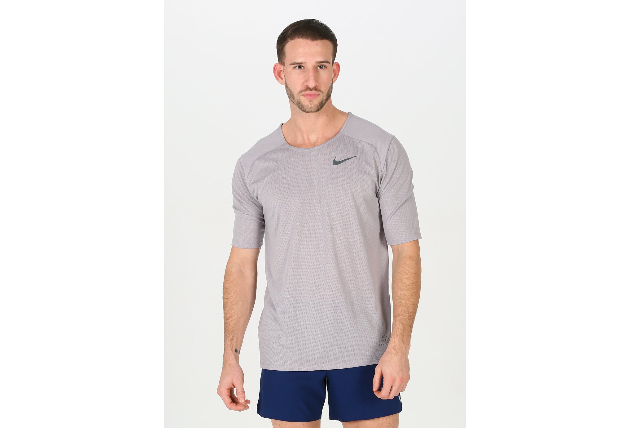 Nike Camiseta manga corta Breathe Rise 365