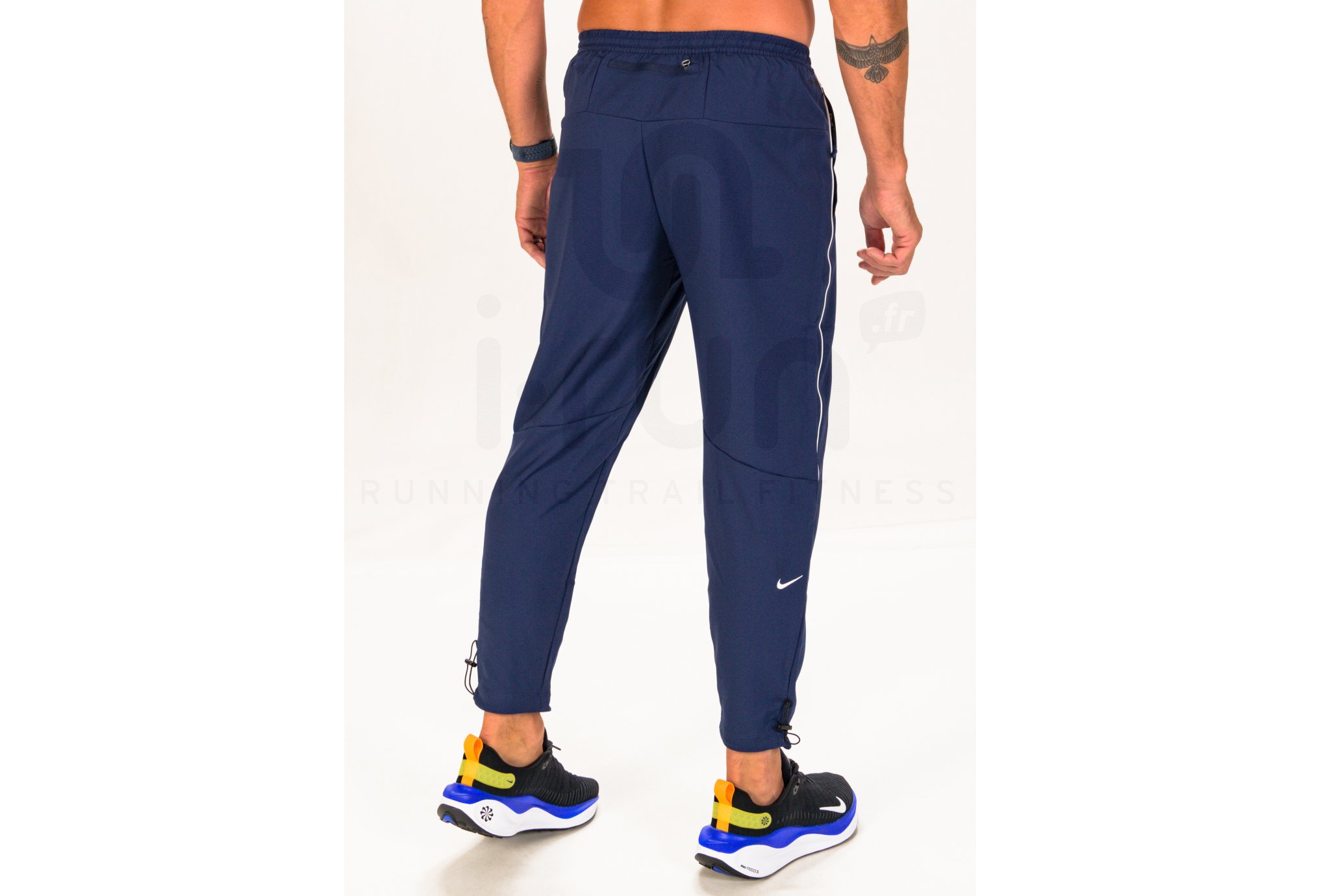 Nike pantal�n Challenger Track Club