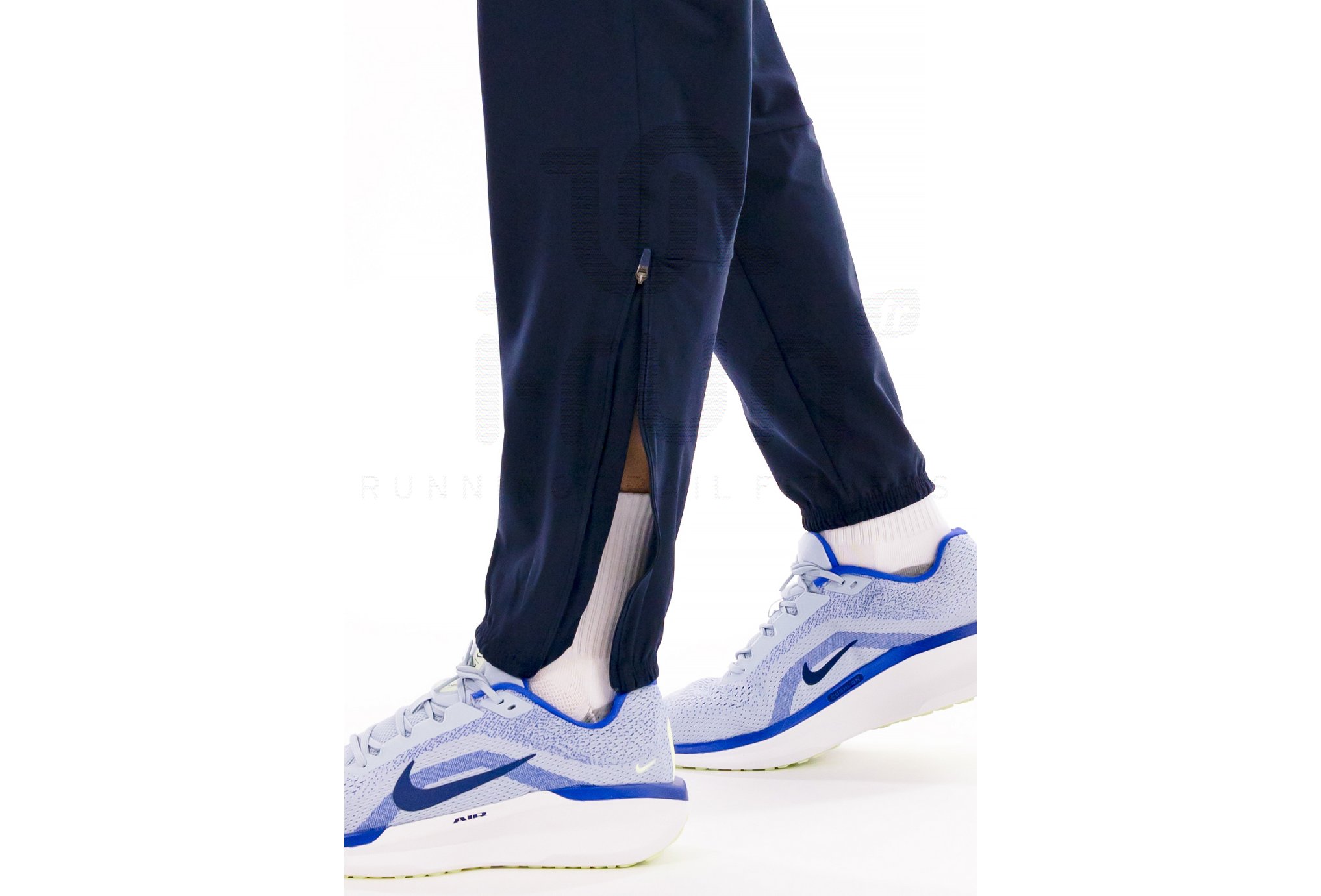 Nike Challenger