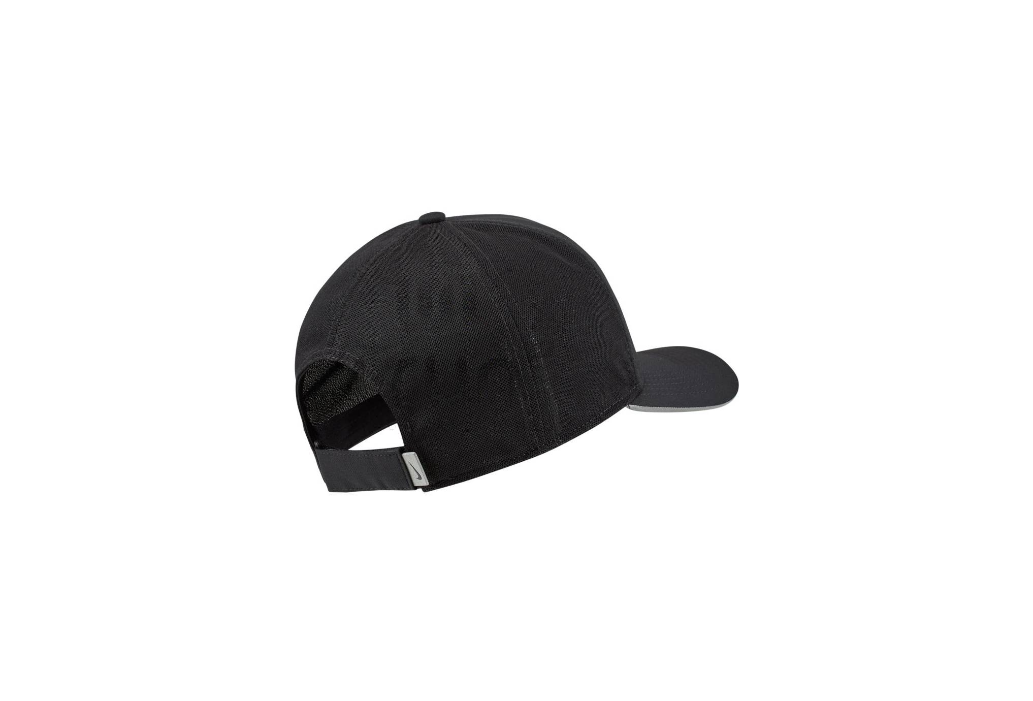 Nike gorra Classic 99