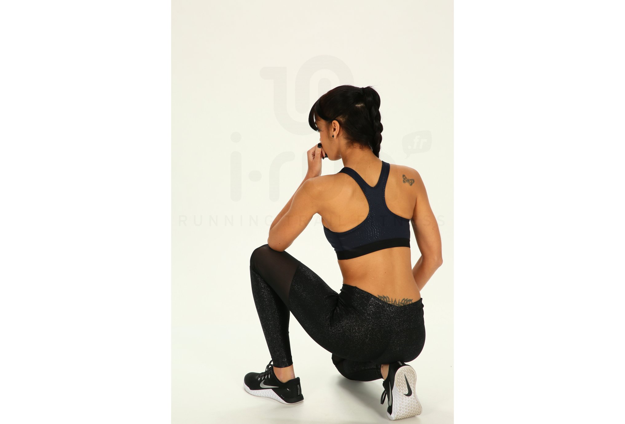 Nike Sujetador deportivo Classic Dot