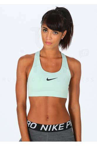 Nike Classic Swoosh 