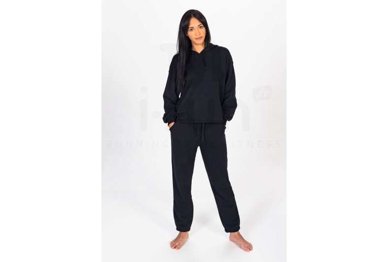 Nike Cozy Cover Up