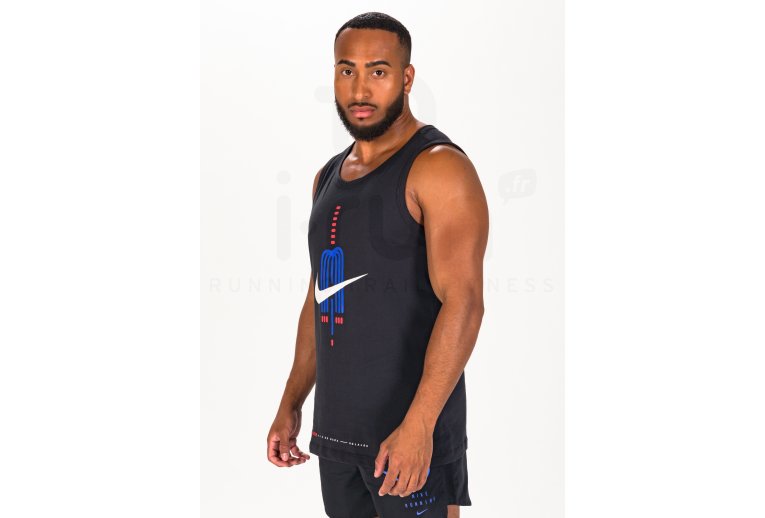 Nike Dri-Fit A.I.R. M