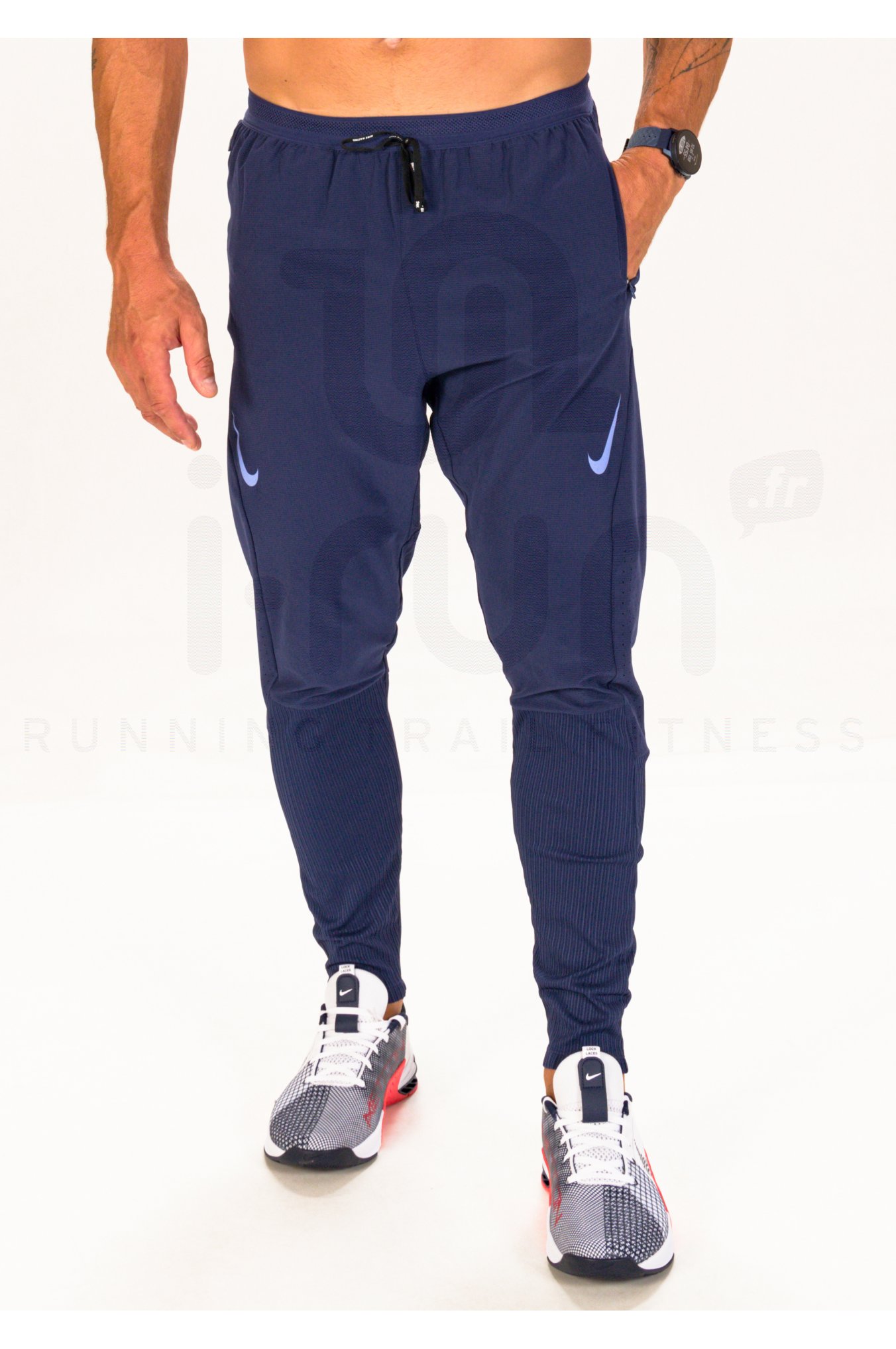 Nike Dri-Fit ADV AeroSwift M 