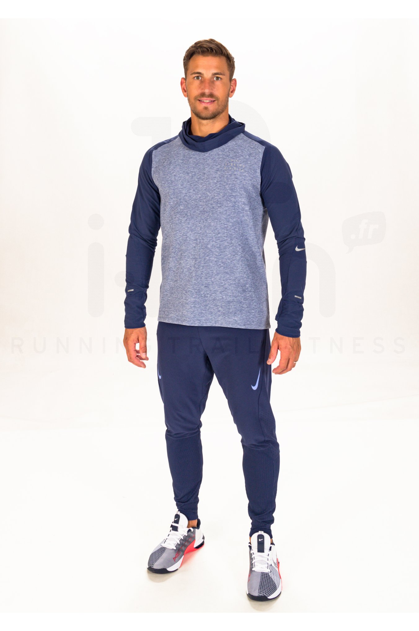 Nike Dri-Fit ADV AeroSwift M 